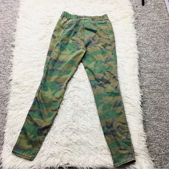 Silence + Noise Camouflage Green Pants Size Small - Picture 4 of 9